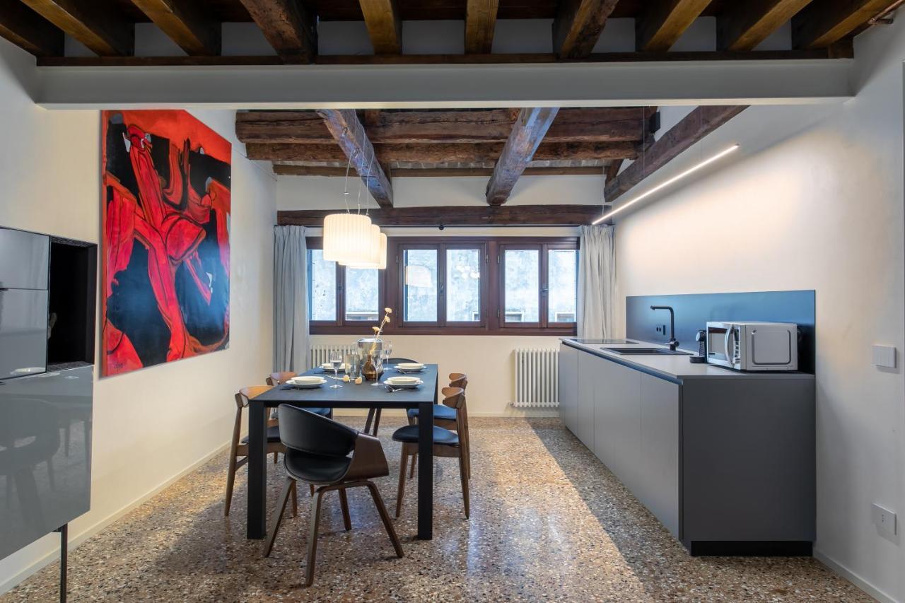 Palazzo Venere Apartments Venesia Bagian luar foto
