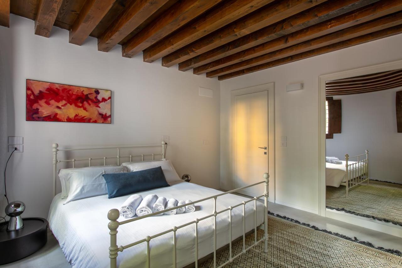 Palazzo Venere Apartments Venesia Bagian luar foto