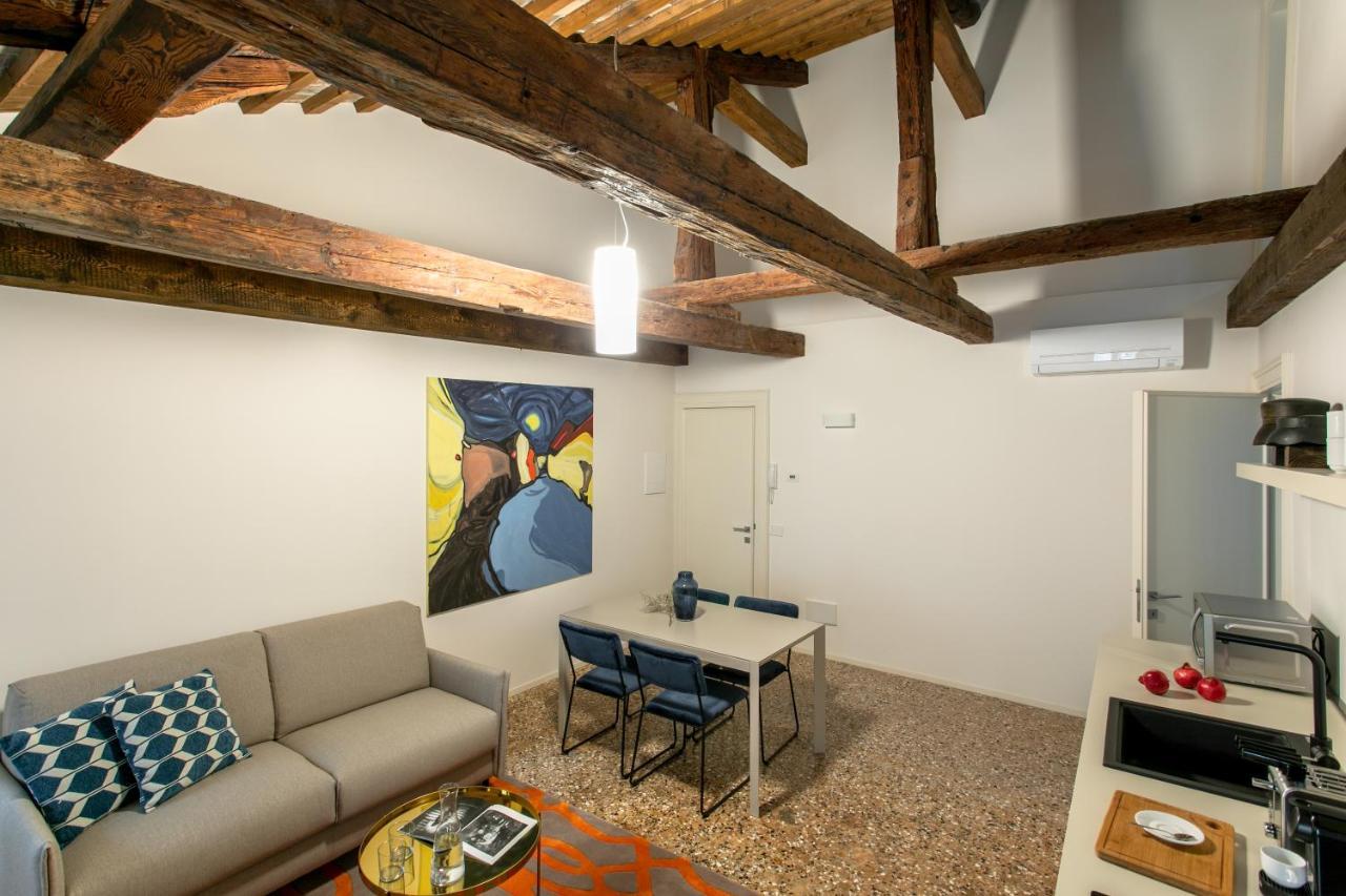 Palazzo Venere Apartments Venesia Bagian luar foto