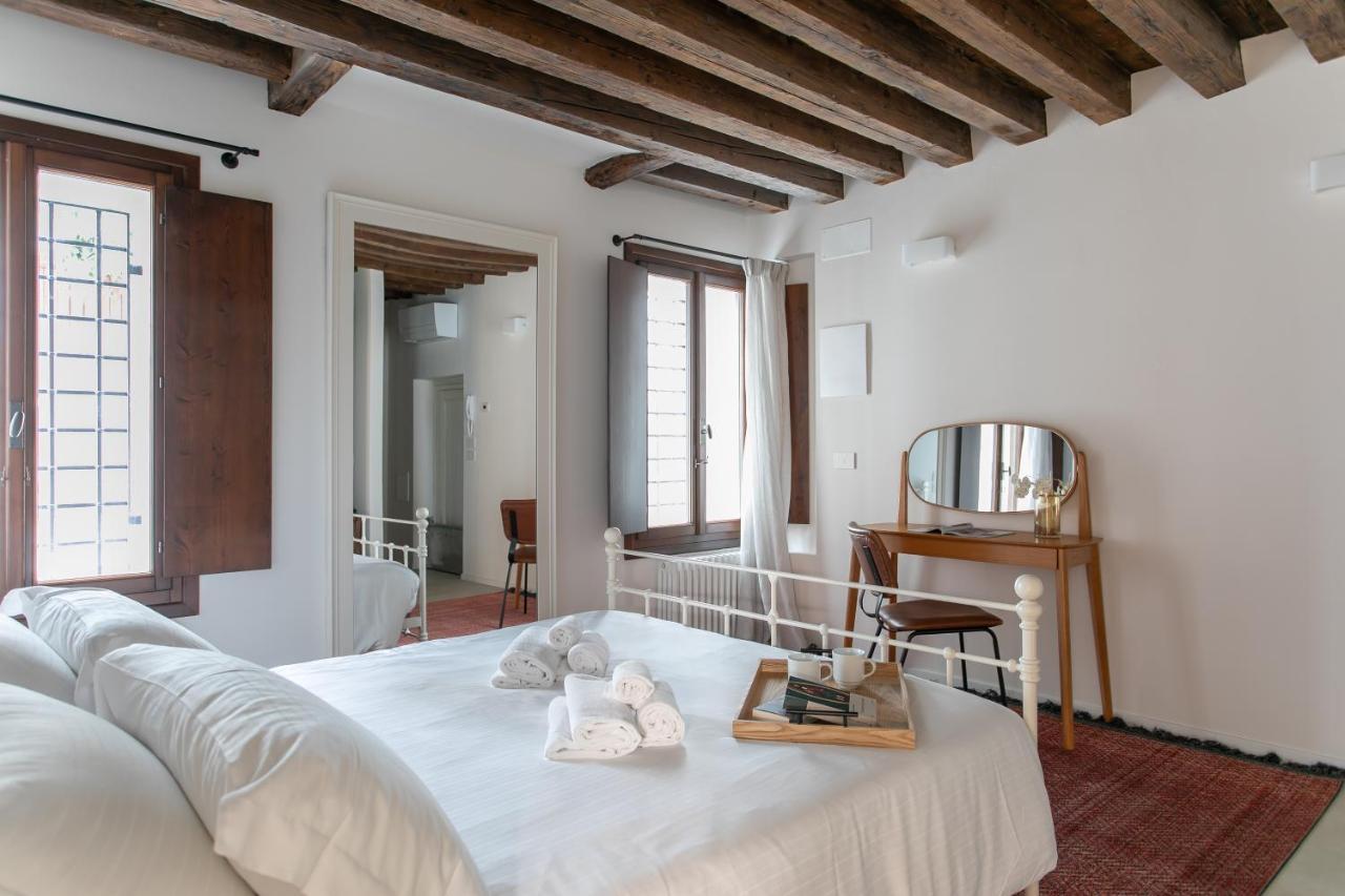 Palazzo Venere Apartments Venesia Bagian luar foto