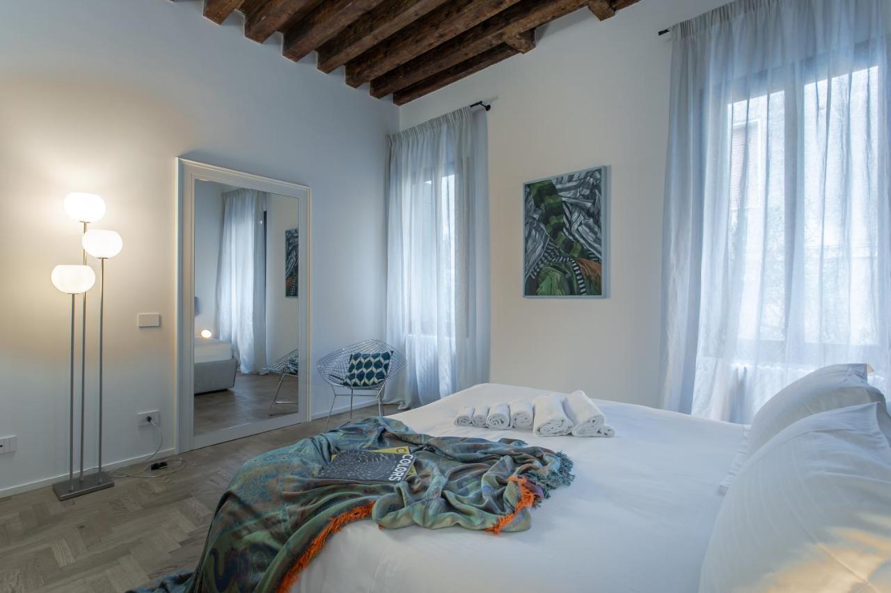 Palazzo Venere Apartments Venesia Bagian luar foto