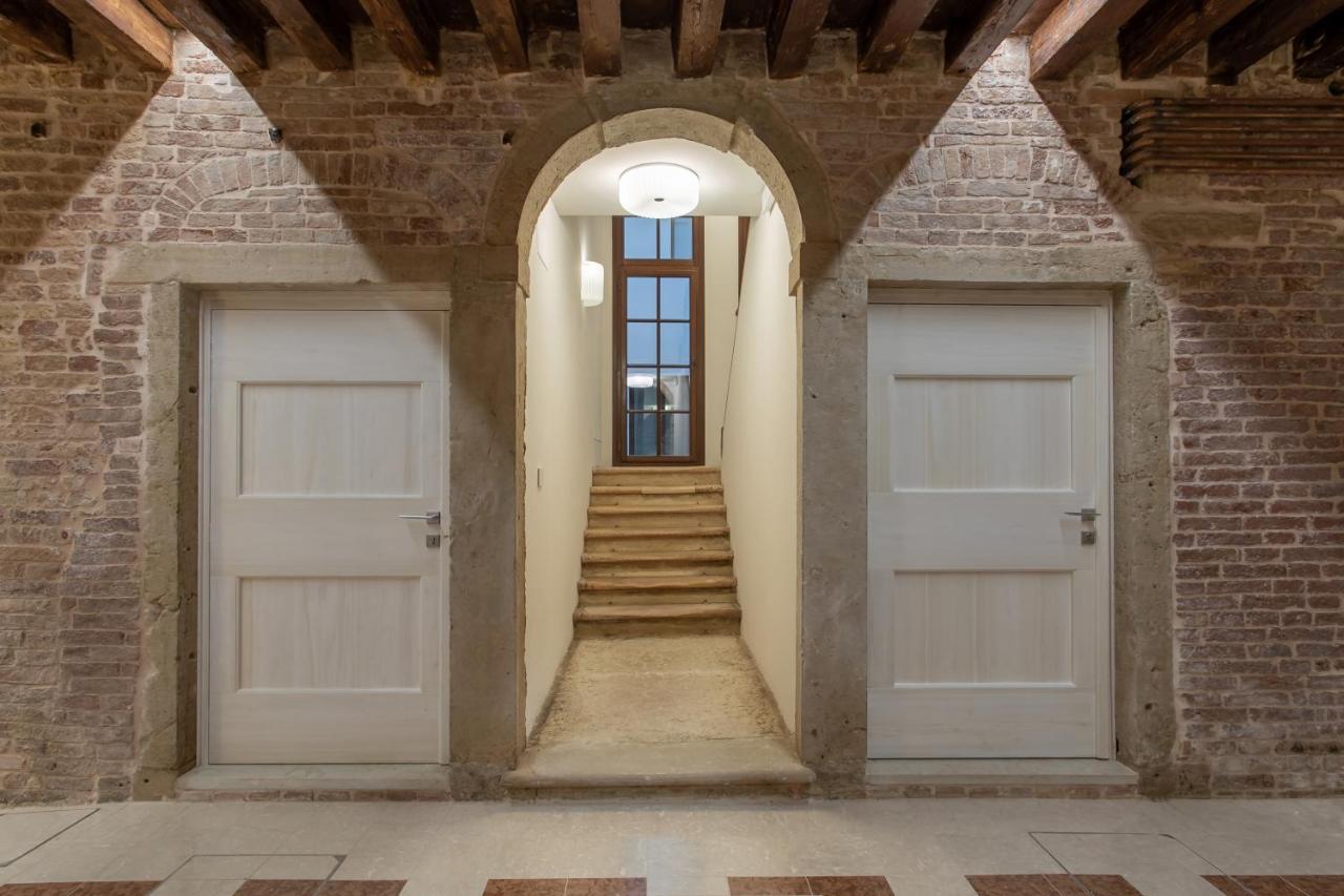 Palazzo Venere Apartments Venesia Bagian luar foto